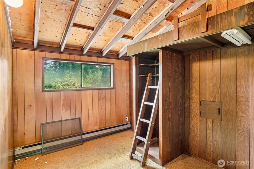 Property photo for 21417 Snag Island Drive E, Lake Tapps photo 27