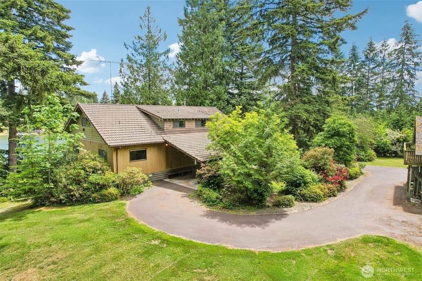 Property photo for 21417 Snag Island Drive E, Lake Tapps photo 37
