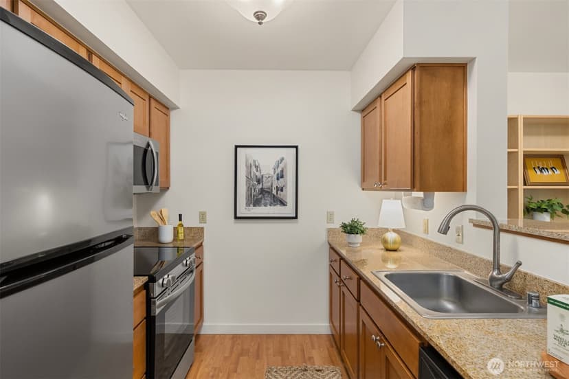 Property photo for 300 High School Road NE #412, Bainbridge Island photo 19