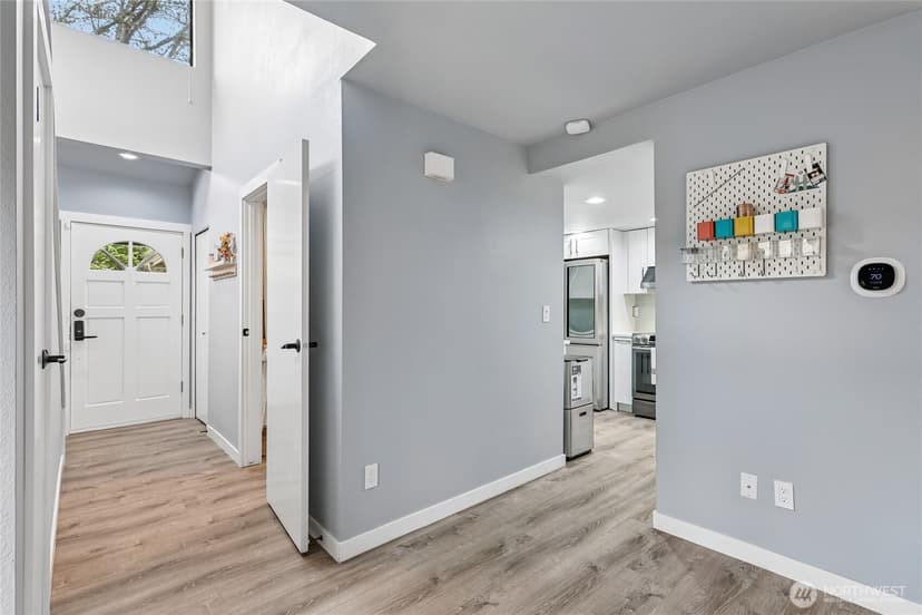 Property photo for 4117 159th Avenue NE #21D, Redmond photo 3