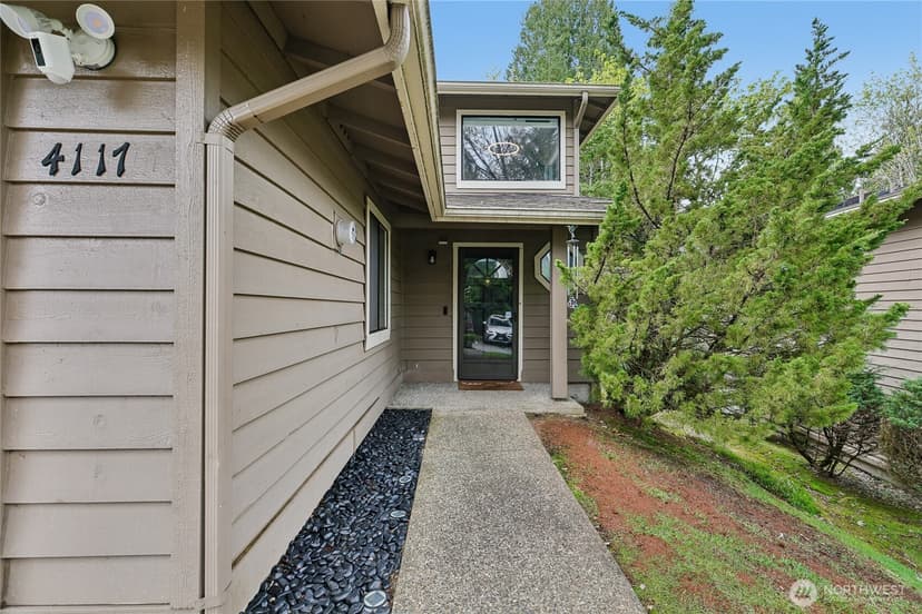 Property photo for 4117 159th Avenue NE #21D, Redmond photo 2