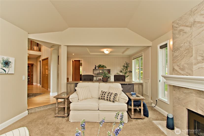 Property photo for 22424 243rd Place SE, Maple Valley photo 10