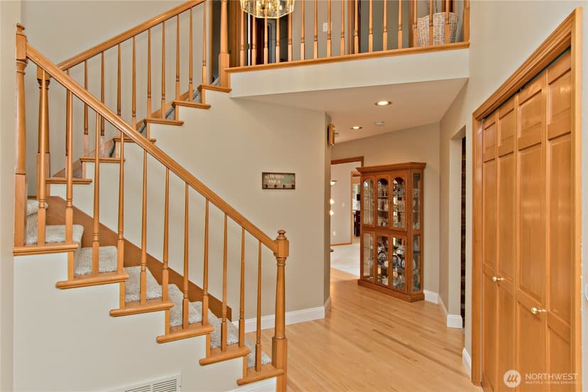 Property photo for 22424 243rd Place SE, Maple Valley photo 18