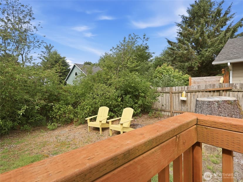Property photo for 165 N Narwhal Loop NW, Ocean Shores photo 33