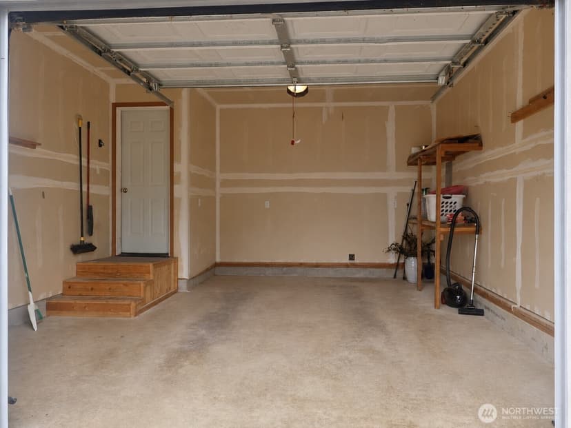 Property photo for 165 N Narwhal Loop NW, Ocean Shores photo 38