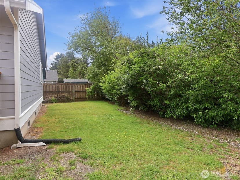 Property photo for 165 N Narwhal Loop NW, Ocean Shores photo 35