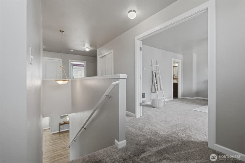 Property photo for 3231 NE Louann Court, Bremerton photo 15