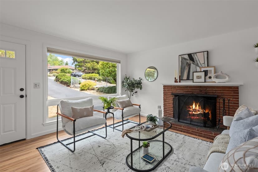 Property photo for 901 NE 148th Street, Shoreline photo 5