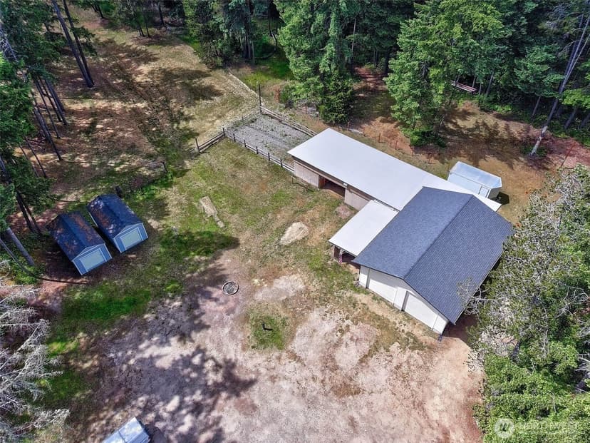 Property photo for 4828 SW Hunter Road, Port Orchard photo 38