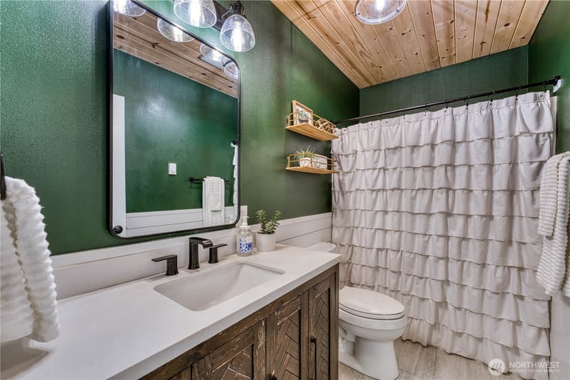 Property photo for 4828 SW Hunter Road, Port Orchard photo 17