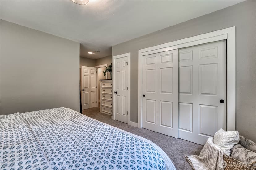 Property photo for 4828 SW Hunter Road, Port Orchard photo 14