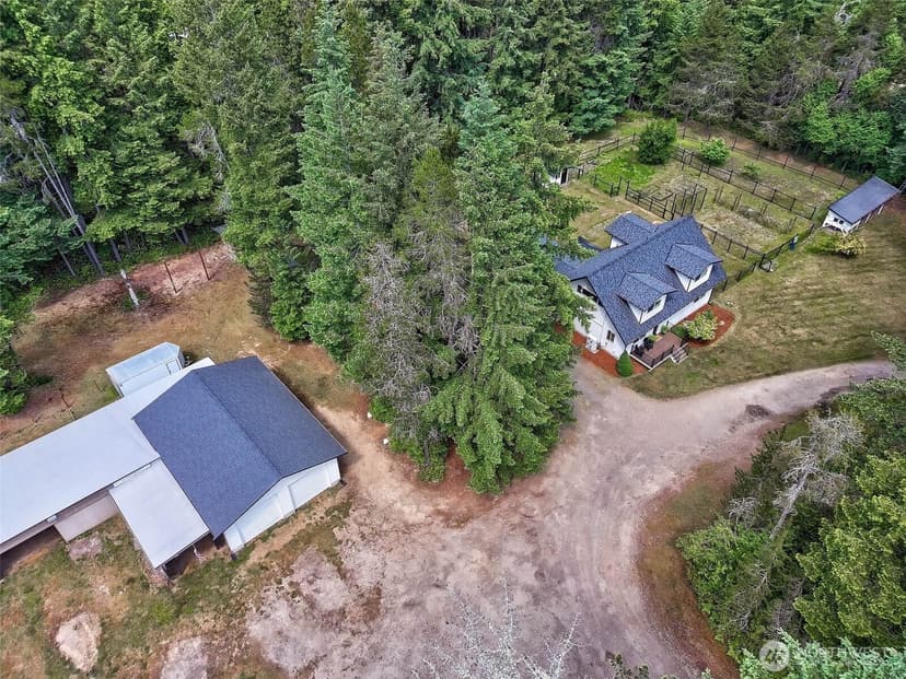 Property photo for 4828 SW Hunter Road, Port Orchard photo 39