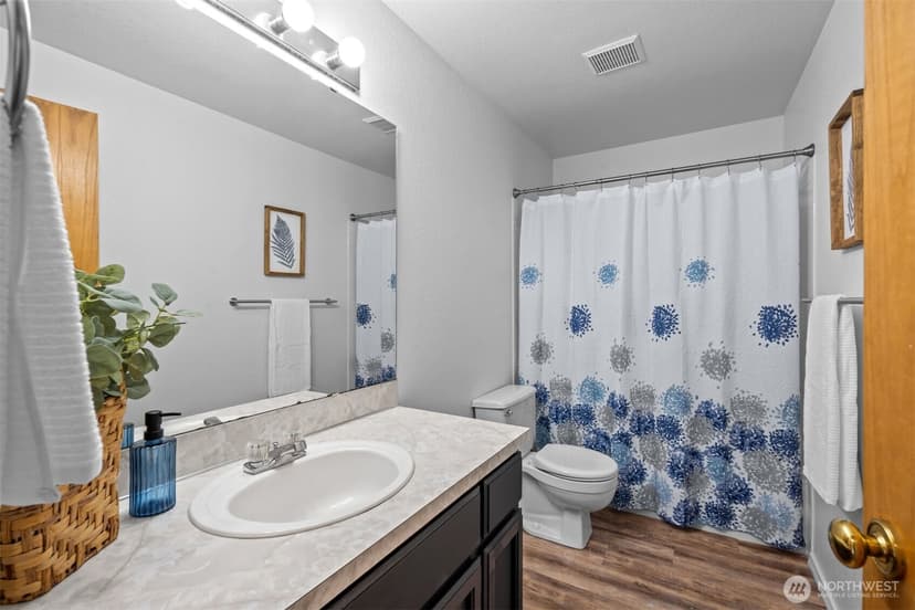 Property photo for 9125 Zircon Drive SW, Lakewood photo 26
