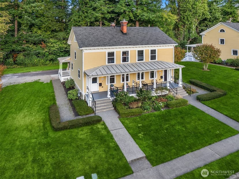 Property photo for 4422 Montana Circle W, Seattle photo 32