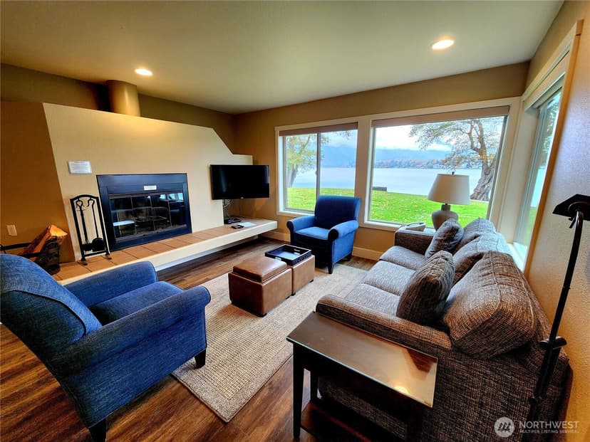 Property photo for 1 Beach 589-D, Manson photo 6