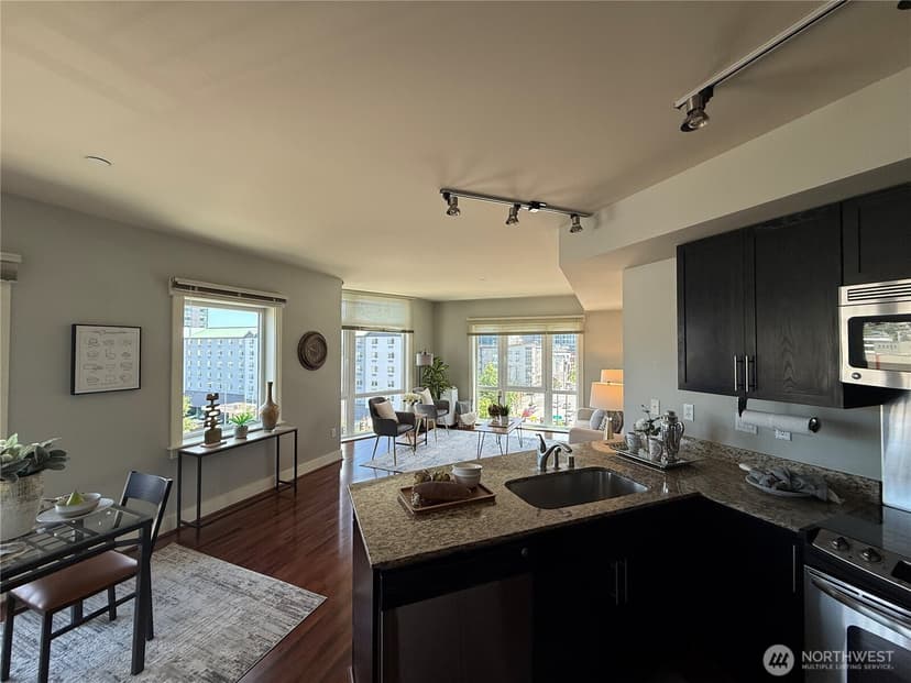 Property photo for 699 John Street #502, Seattle photo 6