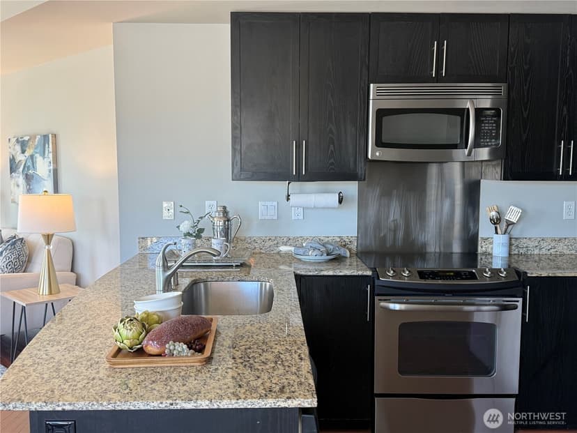 Property photo for 699 John Street #502, Seattle photo 9