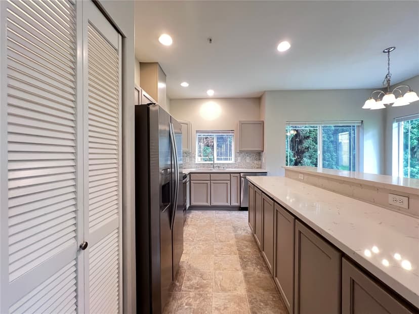 Property photo for 10025 9th Avenue W #D-101, Everett photo 8