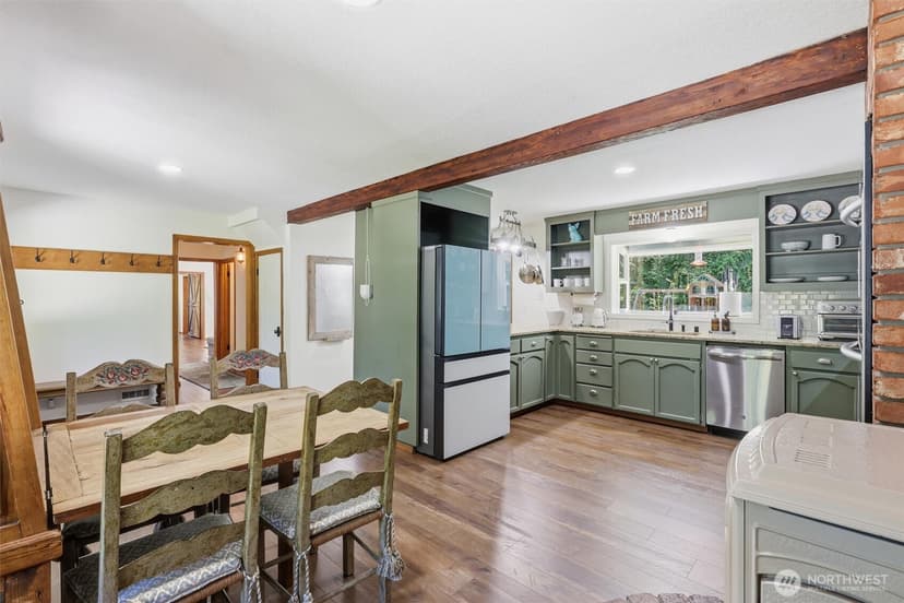 Property photo for 1816 177th Avenue NE, Snohomish photo 11