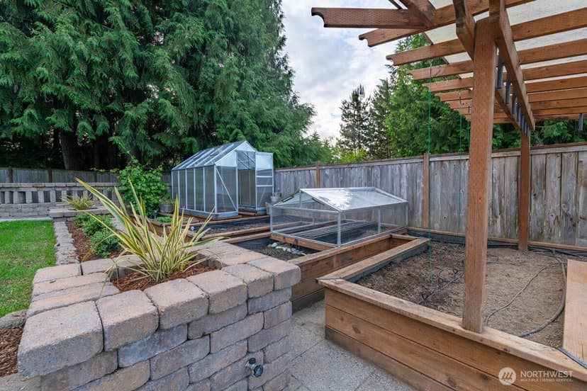 Property photo for 13716 59th Avenue SE, Everett photo 30