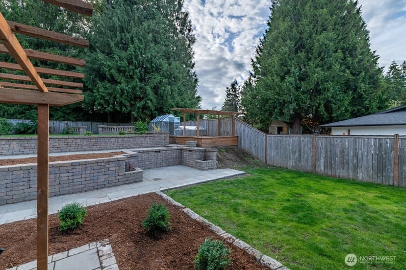 Property photo for 13716 59th Avenue SE, Everett photo 31