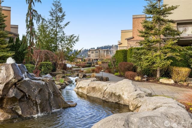 Property photo for 1117 N 41st Place, Renton photo 5