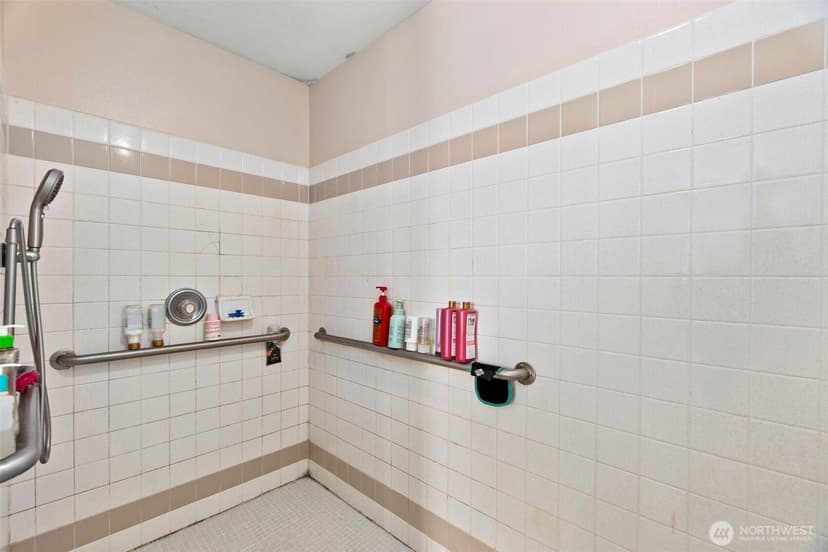 Property photo for 1624 Hume Street S, Tacoma photo 19