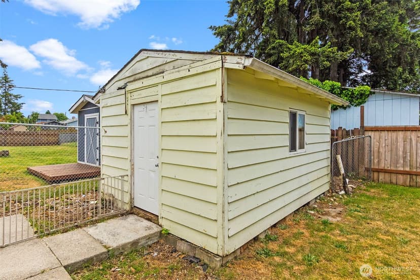 Property photo for 1624 Hume Street S, Tacoma photo 21