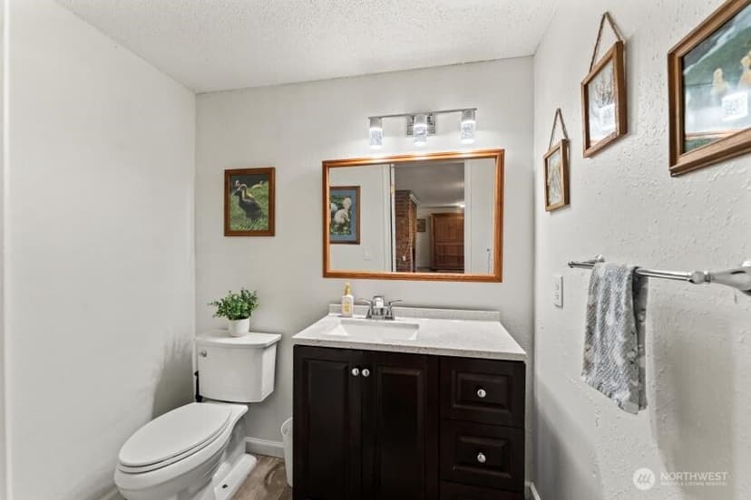 Property photo for 8130 69th Avenue SW, Lakewood photo 24