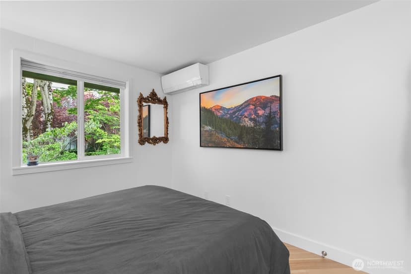 Property photo for 2400 E Howell Street #E, Seattle photo 26