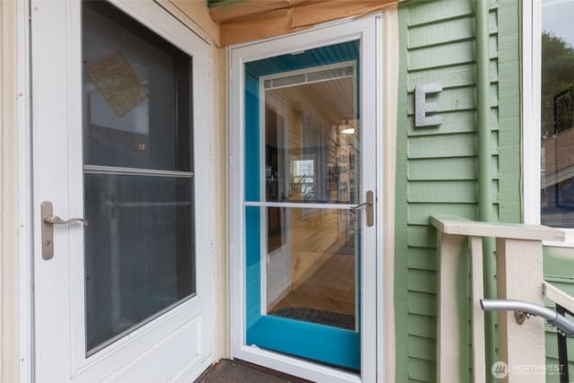 Property photo for 2400 E Howell Street #E, Seattle photo 2