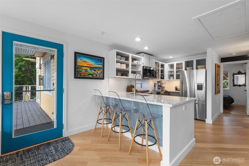 Property photo for 2400 E Howell Street #E, Seattle photo 10