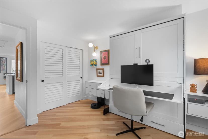 Property photo for 2400 E Howell Street #E, Seattle photo 25