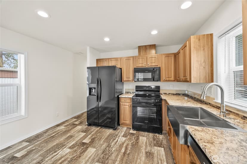 Property photo for 507 131st Street E #L, Tacoma photo 10