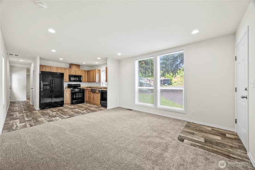 Property photo for 507 131st Street E #L, Tacoma photo 8
