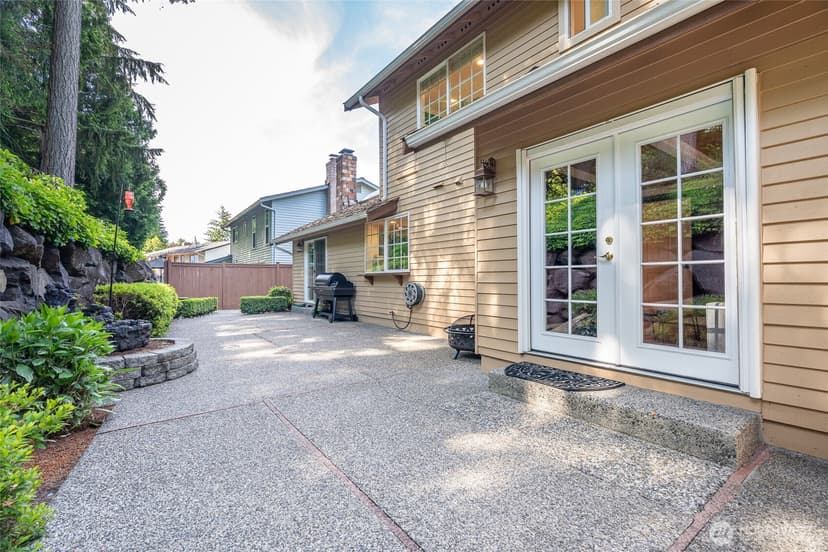 Property photo for 14105 64th Avenue W, Edmonds photo 27