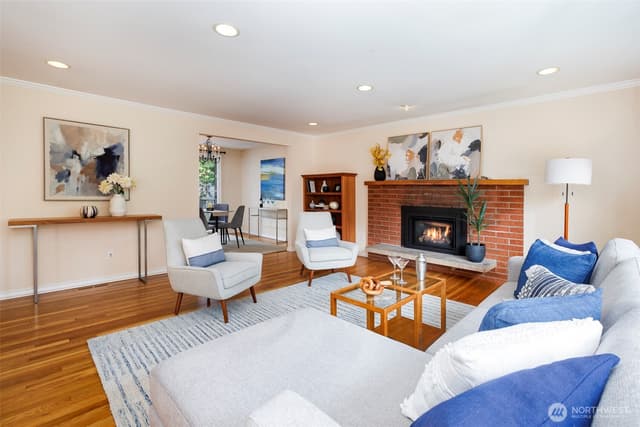 Property photo for 14101 Phinney Avenue N, Seattle photo 5