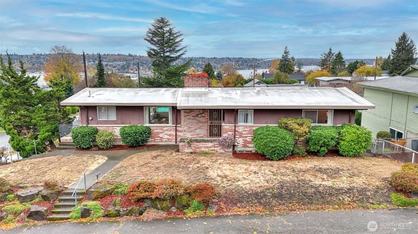 Property photo for 1401 Lincoln Avenue NE, Renton photo 23