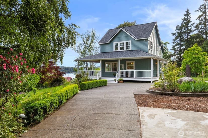 Property photo for 17164 Lemolo Shore Drive NE, Poulsbo photo 3
