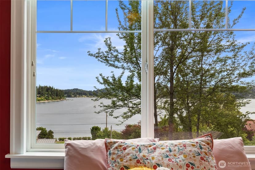 Property photo for 17164 Lemolo Shore Drive NE, Poulsbo photo 22