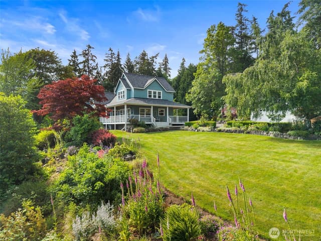 Property photo for 17164 Lemolo Shore Drive NE, Poulsbo photo 2