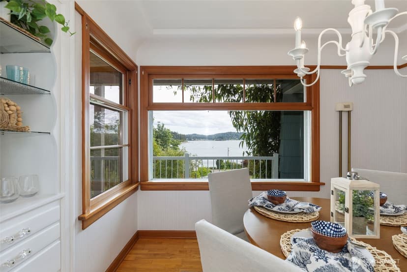 Property photo for 17164 Lemolo Shore Drive NE, Poulsbo photo 12