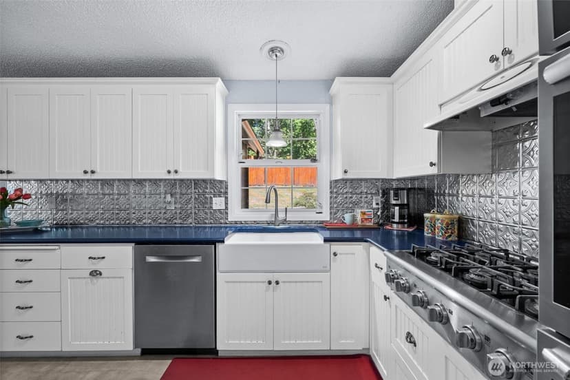 Property photo for 3963 Fischer Park Avenue NE, Bremerton photo 11
