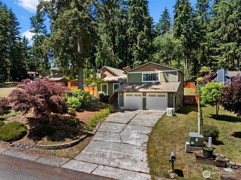 Property photo for 3963 Fischer Park Avenue NE, Bremerton photo 2