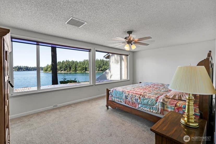 Property photo for 15402 Rose Road SW, Lakewood photo 14