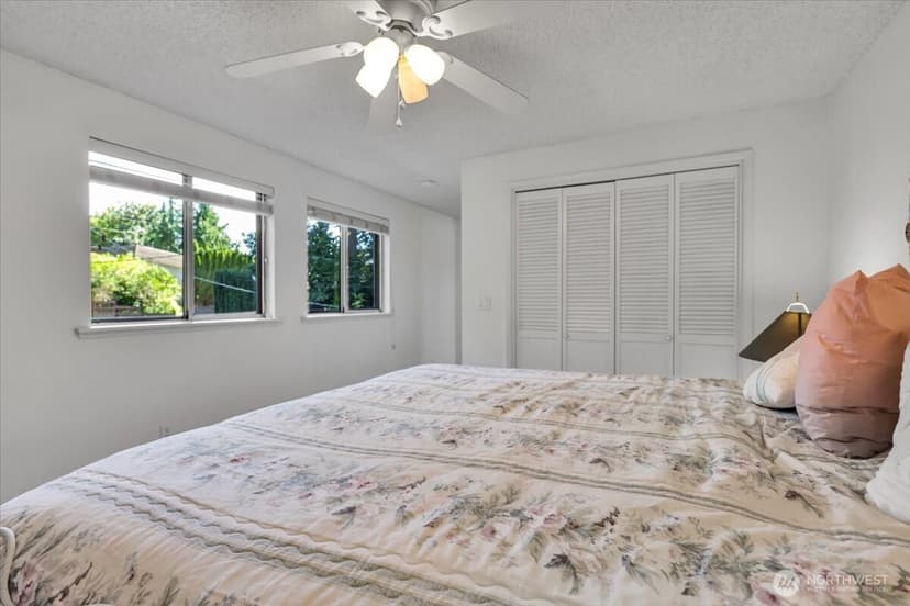 Property photo for 15402 Rose Road SW, Lakewood photo 20