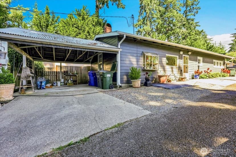 Property photo for 15402 Rose Road SW, Lakewood photo 33