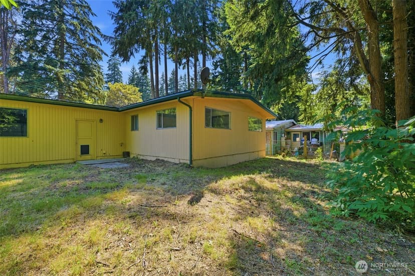 Property photo for 712 NE 198th Street, Shoreline photo 6