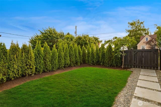 Property photo for 3450 37th Avenue SW #B, Seattle photo 5