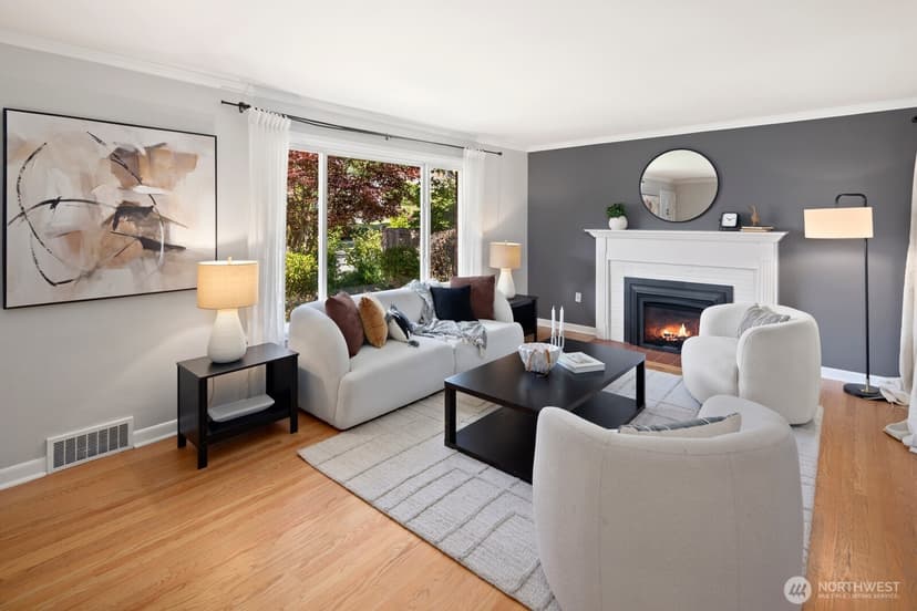 Property photo for 4015 NE 58th Street, Seattle photo 4